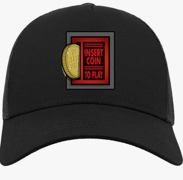 gorra negra, clásica, con ilustración de insertar moneda